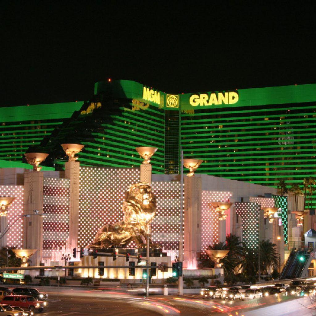 best casinos in las vegas, las vegas, gambling in las vegas, casinos in vegas, Las Vegas casinos, casinos in Nevada, Nevada, Land Strip Casino, Land Strip Casino in Vegas, caesars palace, Bellagio, monte carlo, new York-new York, mgm grand, circus circus