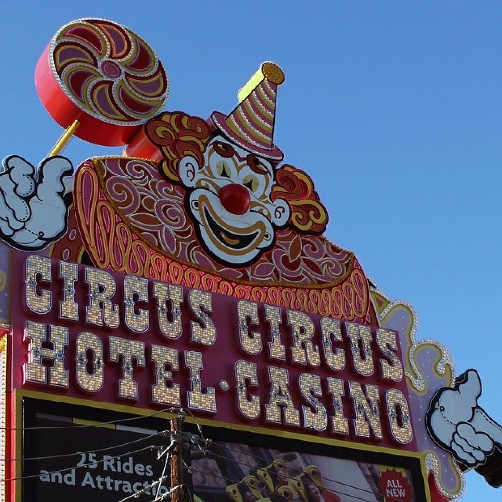 best casinos in las vegas, las vegas, gambling in las vegas, casinos in vegas, Las Vegas casinos, casinos in Nevada, Nevada, Land Strip Casino, Land Strip Casino in Vegas, caesars palace, Bellagio, monte carlo, new York-new York, mgm grand, circus circus